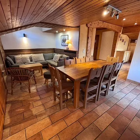 Chez Francine